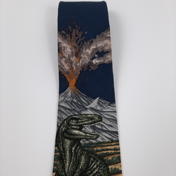 Endangered Species Dinosaur T-Rex and Volcano 100% Silk Necktie - Picture 5 of 8